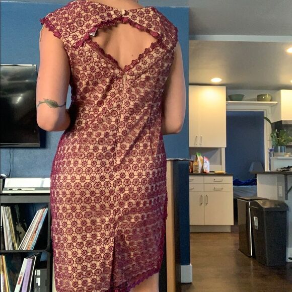 Adrianna Papell Lace Sheath Dress - Picture 8 of 8